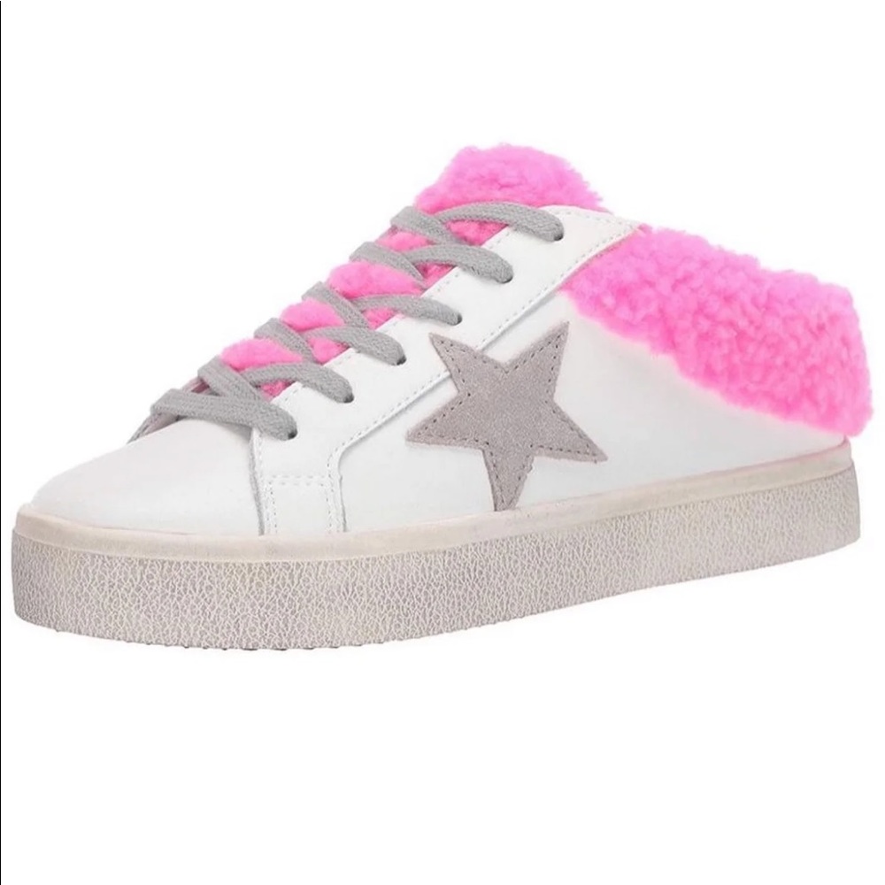 Steve Madden sneakers